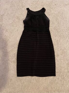 Signature by Sangria Black Sleeveless Midi Dress